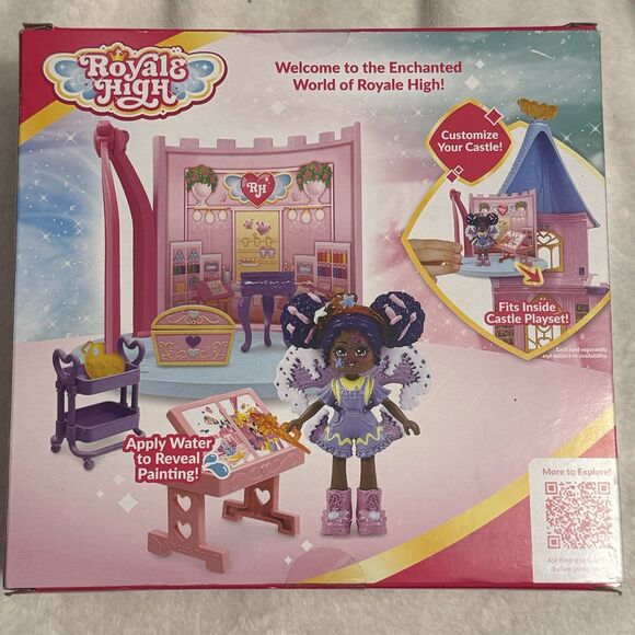 Brand New Royale High Art Class Playset With Water Reveal & A Virtual Item Code - Picture 2 of 4